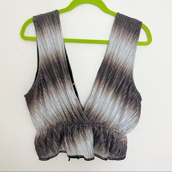 NWT Letruebe Anthropologie Metallic Crop Top - Picture 5 of 5